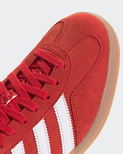 Gazelle Indoor Red White Gum