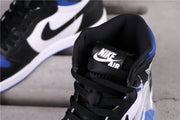 Air Jordan 1 High OG Court Purple Sneakers 555088-041