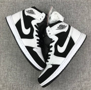 Air Jordan 1 High Black and White Sneakers 554724-113