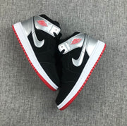 Air Jordan 1 Mid SE GS Black Silver Sneakers 554725-057