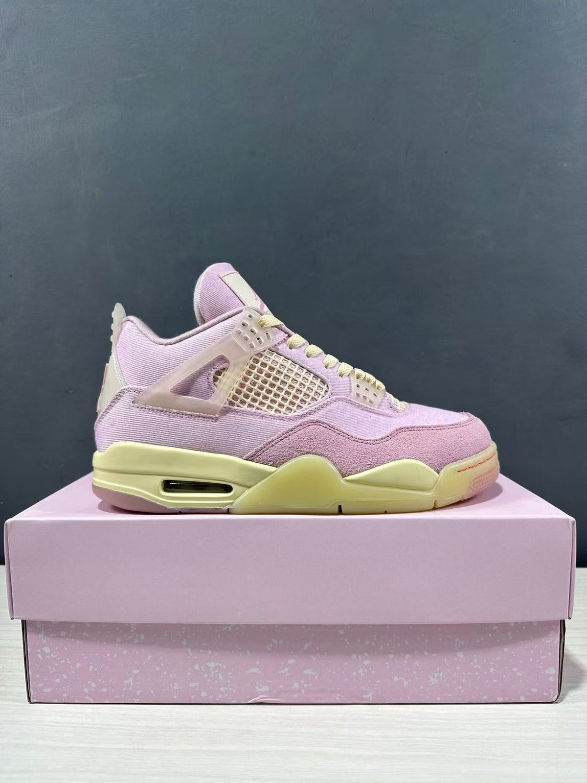 Jordan Air Jordan 4 Retro Pink Sneakers IB6716-600