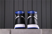 Air Jordan 1 High OG Court Purple Sneakers 555088-041
