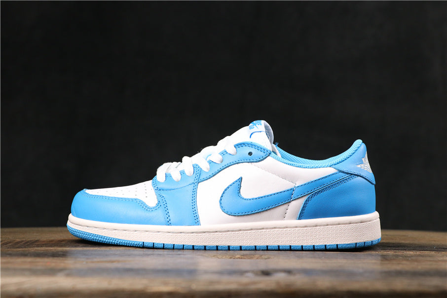 Nike Air Jordan 1 Mid Carolina Blue Sneakers