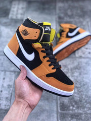 Jordan Air Jordan 1 Zoom CMFT Monarch Orange CT0978-002