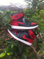 Jordan 1 High Black Red Men's Basketball Shoes 555088-123