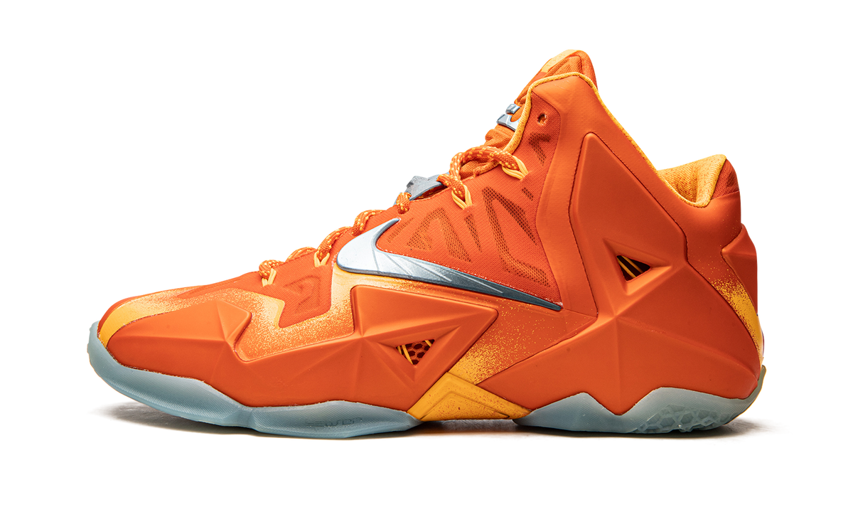 Lebron 11 Preheat "Forging Iron" 626376 800
