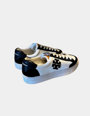 Color block sneaker