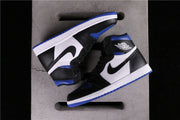 Air Jordan 1 High OG Court Purple Sneakers 555088-041