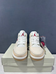 Jordan Air Jordan 3 Retro Jumpman Year of the Horse Sneakers Cream Red IR0910-400