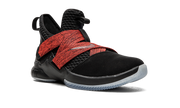 Lebron Soldier 12 GS "Bred" AA1352 003