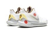 Kyrie Low 2 "SpongeBob SquarePants - Sandy Cheeks" CJ6953 100
