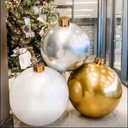 🎈Oversized Inflatable Christmas Ball Decoration